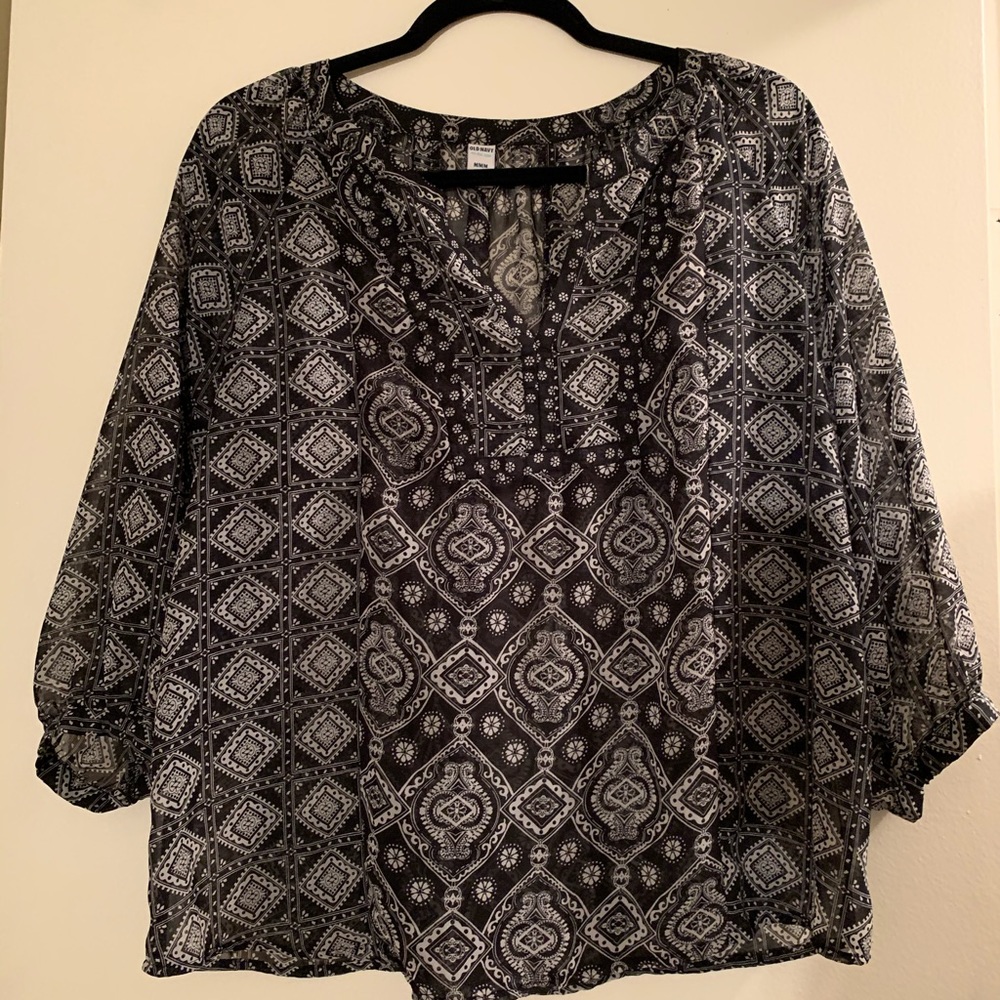 Old Navy Woman Tunic top